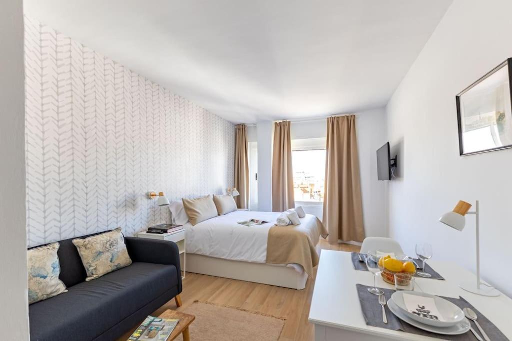 New Suite Reformada Con Excelente Ubicacion Sevilla Bagian luar foto